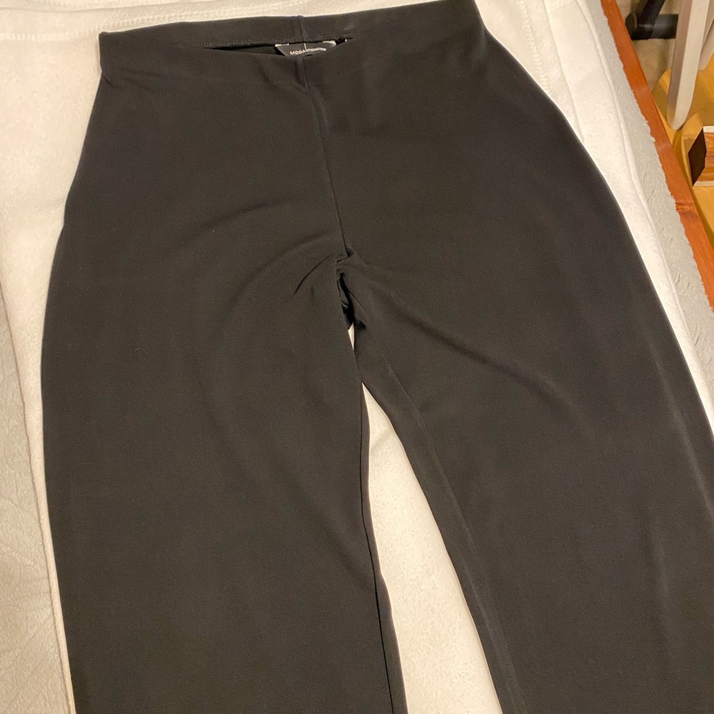 VS-Moda International cocktail pant suits, black & apricot, size small - Picture 15 of 15